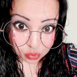 Meet your Posher, Lahappy